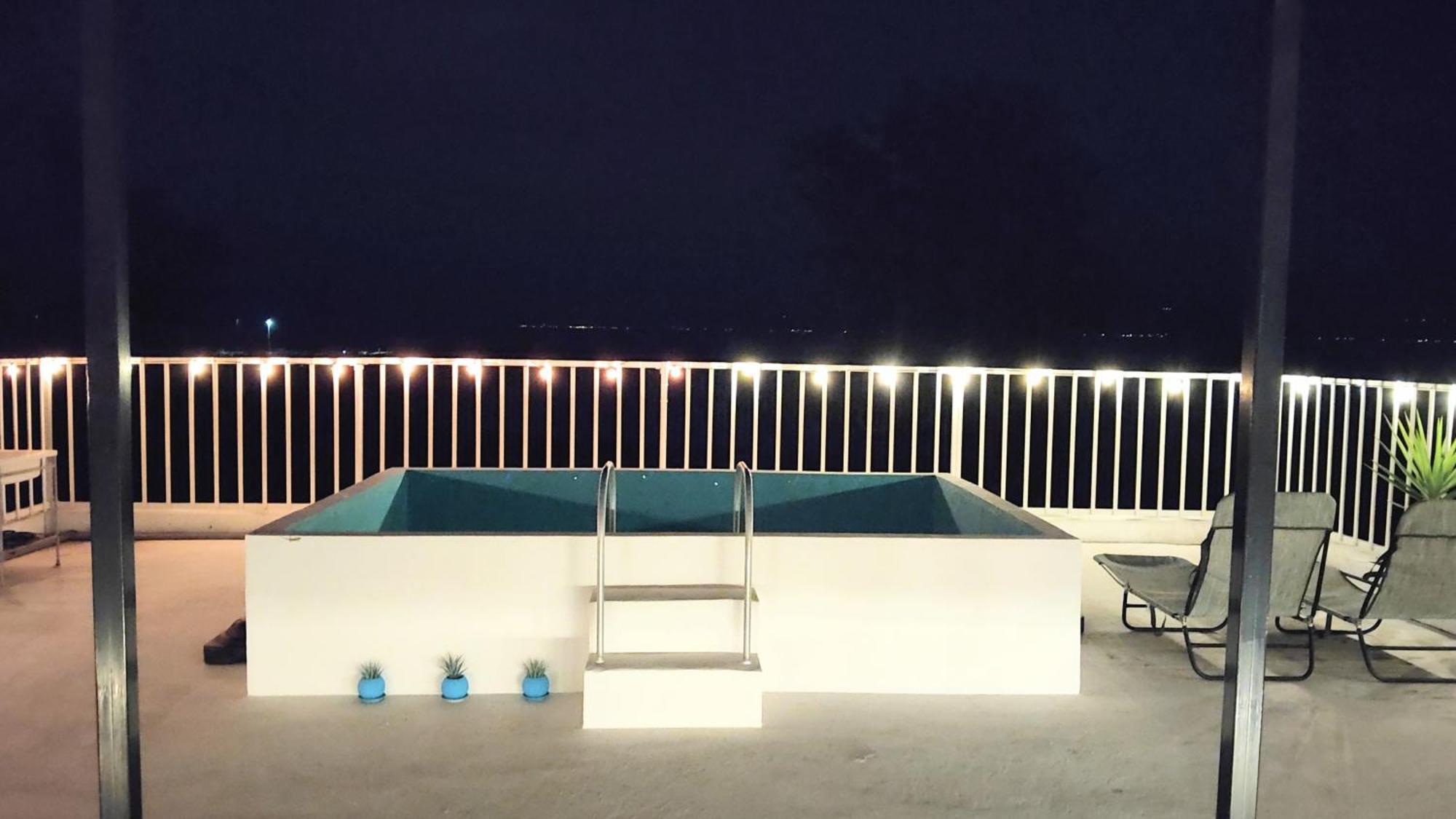 Staey Hotel Nago Bagian luar foto